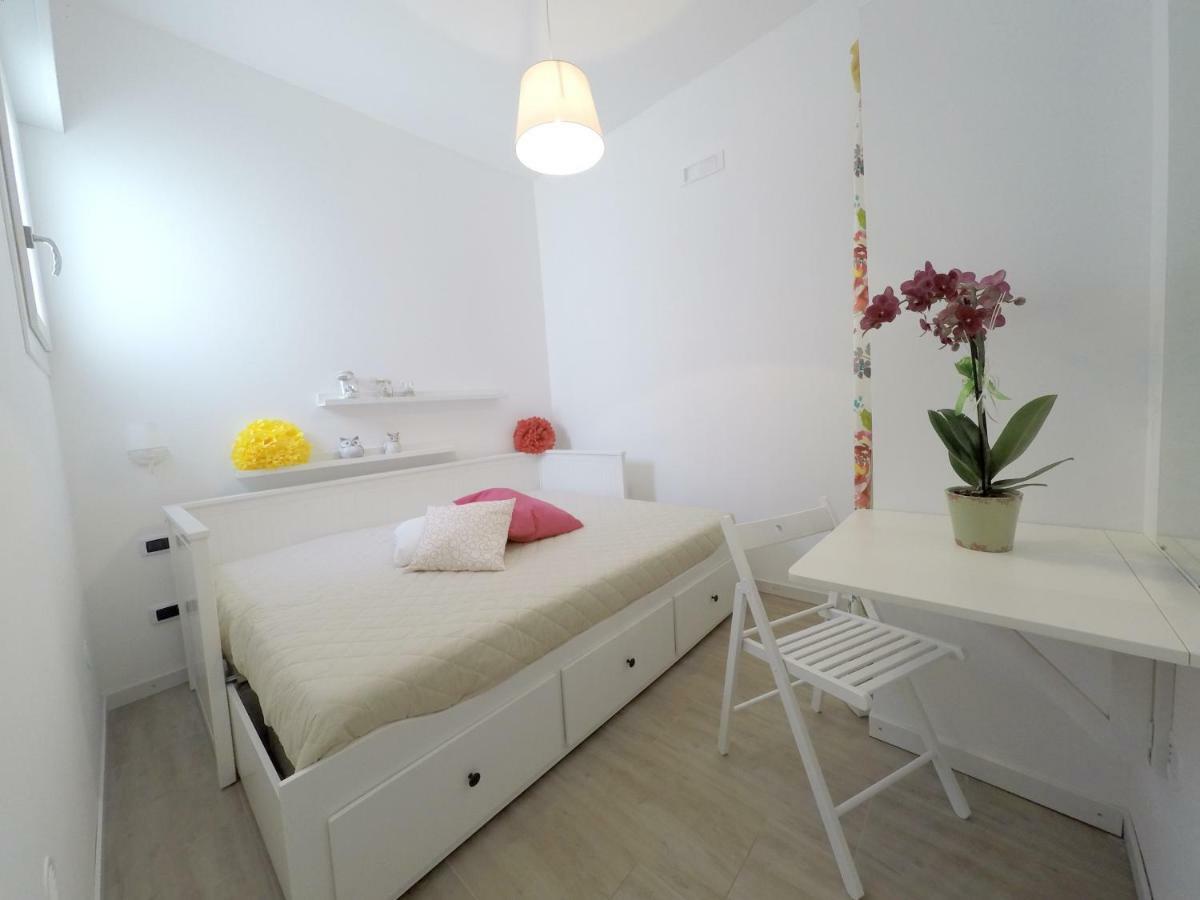 Casa Vacanze Coralloholiday Hotel Torre Lapillo Eksteriør billede