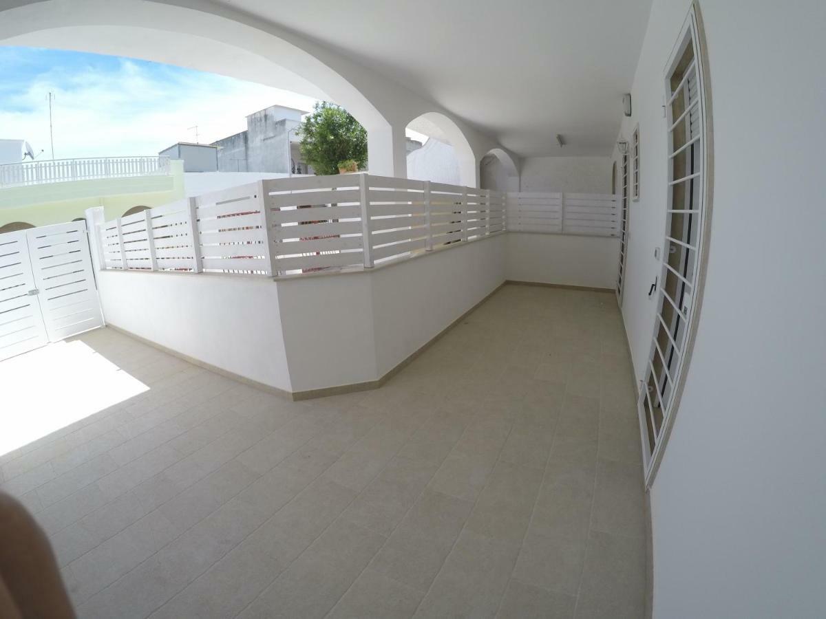 Casa Vacanze Coralloholiday Hotel Torre Lapillo Eksteriør billede