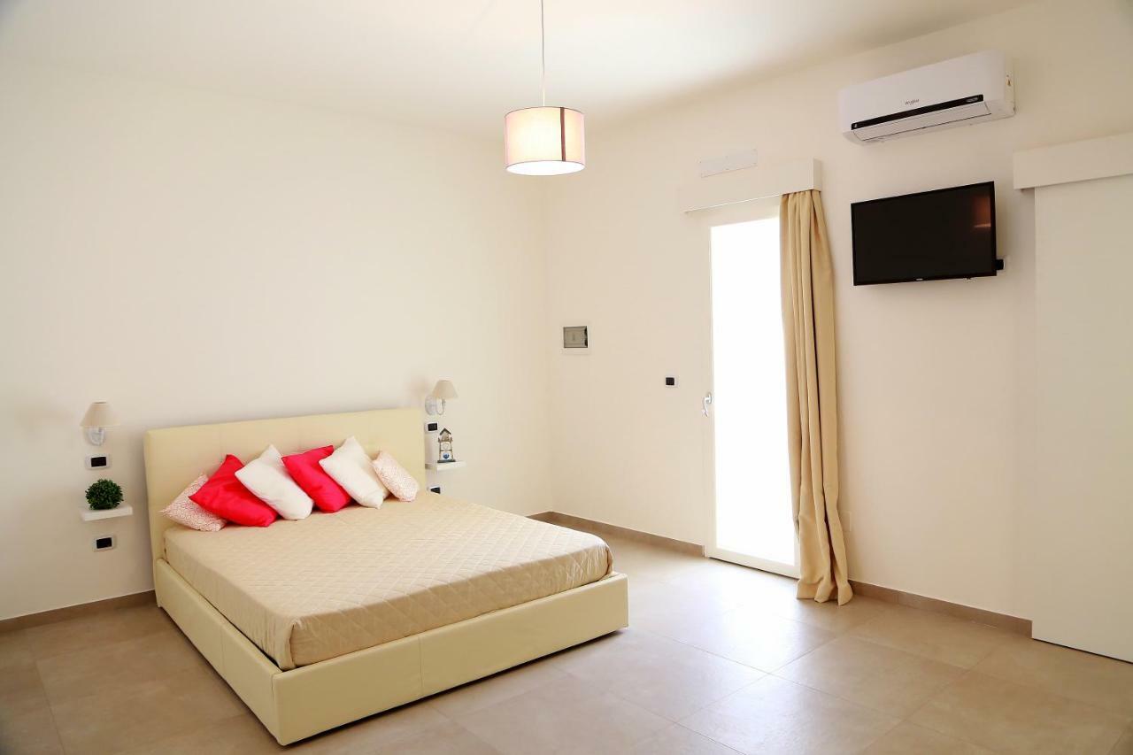 Casa Vacanze Coralloholiday Hotel Torre Lapillo Eksteriør billede