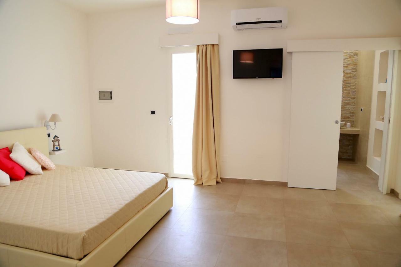 Casa Vacanze Coralloholiday Hotel Torre Lapillo Eksteriør billede